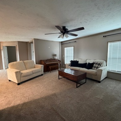 REDUCED! 21 Acres Near Lake! Like New 4 Bed/2 bath. - photo 21
