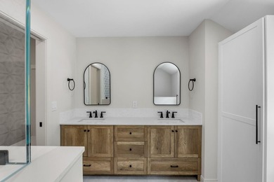 Introducing an extraordinary new waterfront estate on - photo 42
