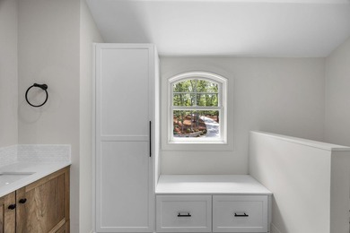 Introducing an extraordinary new waterfront estate on - photo 43