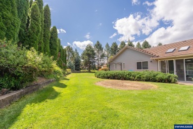 Charming 2-bedroom, 2-bath w/Bonus on 1.41 beautifully