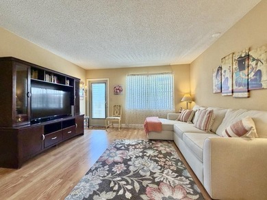 Huntington Lakes Condo For Sale in Delray Beach Florida