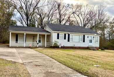 Lake Home For Sale in Port Gibson, Mississippi