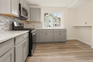 Welcome to 266 Epworth St, where every major update has already - photo 17