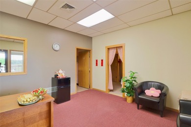 Exceptional investment opportunity in the heart of Menomonie! - photo 24