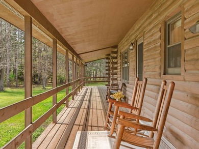 Log home on a wooded acreage in Saratoga! Majestic pines - photo 31