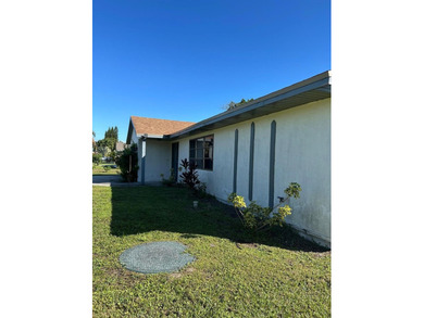 DON'T MISS THIS EXCEPTIONAL OPPORTUNITY! This well-maintained - photo 3