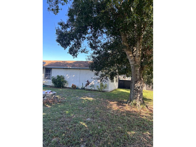 DON'T MISS THIS EXCEPTIONAL OPPORTUNITY! This well-maintained - photo 4