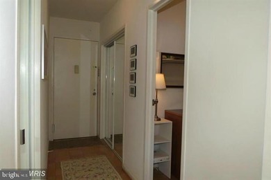 With an unbeatable location, outstanding amenities, utilities - photo 2