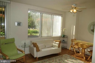 With an unbeatable location, outstanding amenities, utilities - photo 5