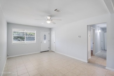 Back on Market No Fault of Seller. This move-in ready home is - photo 5