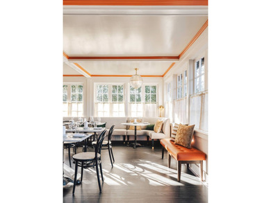 Purchase Offering of a Newly Transformed Bistro in the Village - photo 11