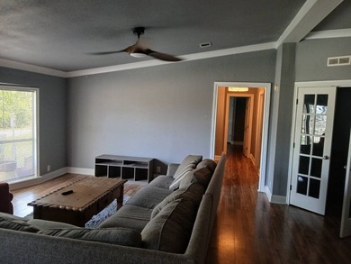 TOP TO BOTTOM REMODEL,CUSTOM FEATURES THROUGHOUT,MUST SEE - photo 11