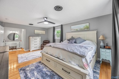Welcome home to this classic two-story home, perfectly - photo 21