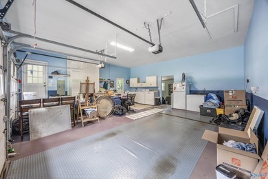 Welcome home to this classic two-story home, perfectly - photo 31