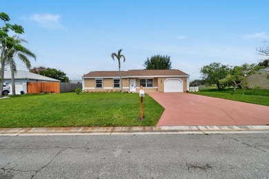 Charming home close to the Beaches and Jensen Beach. Welcome to - photo 2