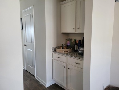 Welcome to 454 Kingsley View Rd in the desirable Blythewood - photo 4