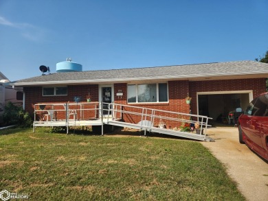 Red Rock Lake Home For Sale in Knoxville Iowa