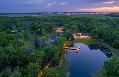Stop taking vacations - start living in one! Don't miss this - photo 1