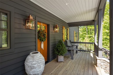 Discover refined mountain living in the heart of Chinquapin, a - photo 14