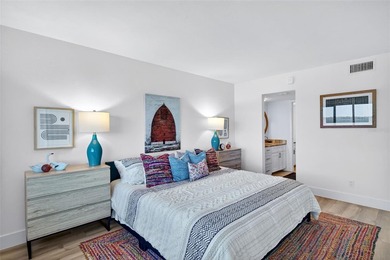 TURN-KEY RIVERFRONT RESIDENCE | DEEDED 27' BOAT SLIP | GULF