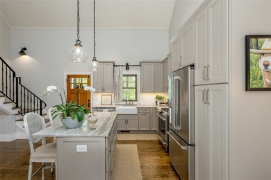Discover refined mountain living in the heart of Chinquapin, a - photo 21