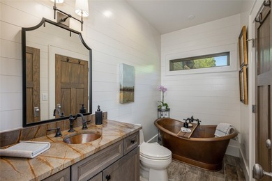 Discover refined mountain living in the heart of Chinquapin, a - photo 33