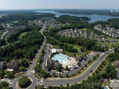This house presents a wonderful opportunity to live in the - photo 44