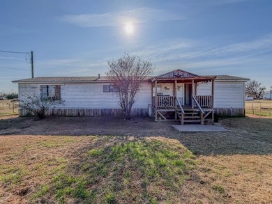 Brazos River - Parker County Home For Sale in Weatherford Texas