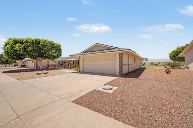 Embrace the Sun City lifestyle in this charming 2BR/2BA home! - photo 9