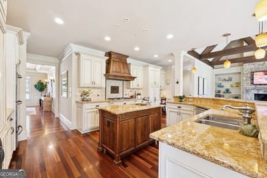 HOME IS LISTED UNDER APPRAISAL. Luxurious Golf Course Manor with - photo 12