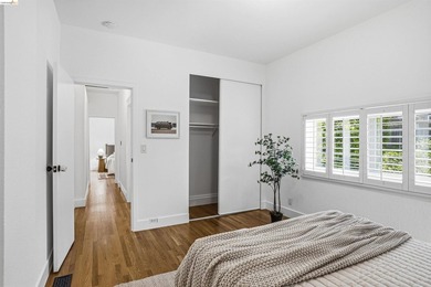 Located on the Piedmont side of Montclair, this 3-bedroom - photo 29
