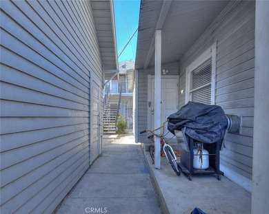 Clean 5-unit value-add in San Pedro. In-place income with a - photo 9