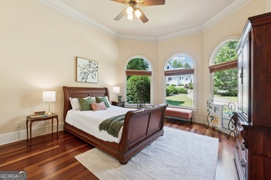 HOME IS LISTED UNDER APPRAISAL. Luxurious Golf Course Manor with - photo 32