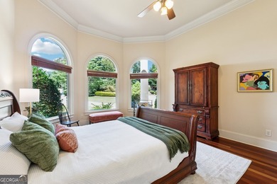 HOME IS LISTED UNDER APPRAISAL. Luxurious Golf Course Manor with - photo 33