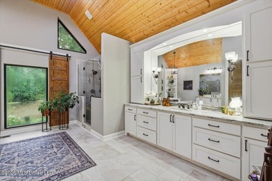 Welcome to an exquisite 4-bedroom, 3.5-bath residence gracefully - photo 36