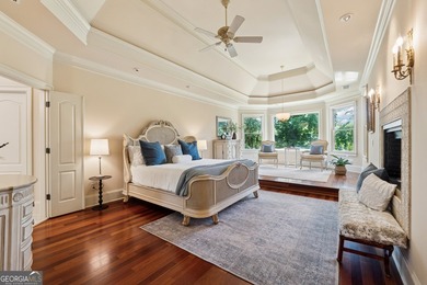HOME IS LISTED UNDER APPRAISAL. Luxurious Golf Course Manor with - photo 38