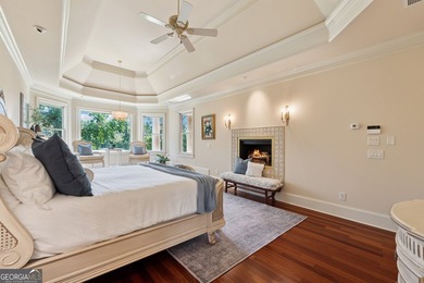 HOME IS LISTED UNDER APPRAISAL. Luxurious Golf Course Manor with - photo 42