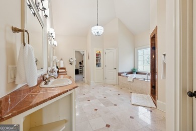 HOME IS LISTED UNDER APPRAISAL. Luxurious Golf Course Manor with - photo 44