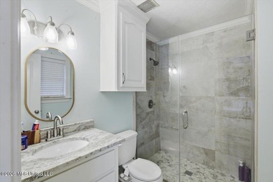 Welcome to an exquisite 4-bedroom, 3.5-bath residence gracefully - photo 45