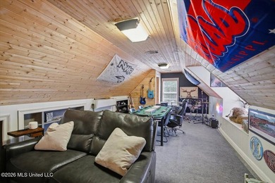 Welcome to an exquisite 4-bedroom, 3.5-bath residence gracefully - photo 49
