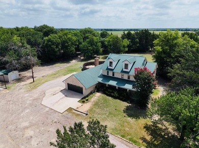 (private lake, pond, coastal) Home For Sale in Bonham Texas