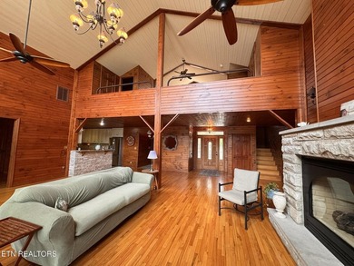 A Masterpiece of Waterfront Living: Experience the pinnacle of - photo 11