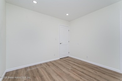 Extensively upgraded two-family detached house in the heart of - photo 21