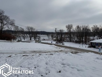 Rock Creek Lake Home For Sale in Kellogg Iowa