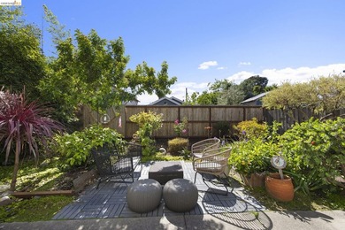 In the heart of the vibrant Rockridge corridor, two minutes from - photo 4