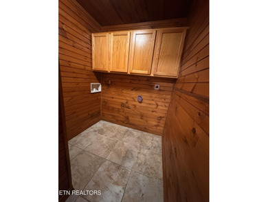 A Masterpiece of Waterfront Living: Experience the pinnacle of - photo 35