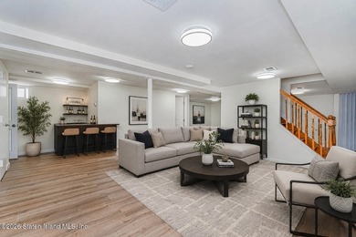 Extensively upgraded two-family detached house in the heart of - photo 38