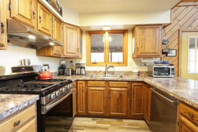 Chalet in Blue Sky Estates - photo 6