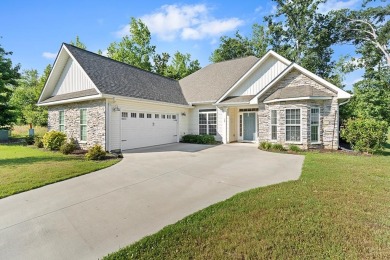 Lake Home For Sale in Greenwood, South Carolina