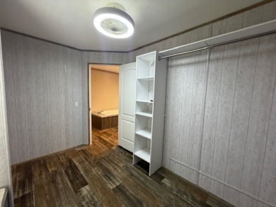 REDUCED! 21 Acres Near Lake! Like New 4 Bed/2 bath. - photo 44